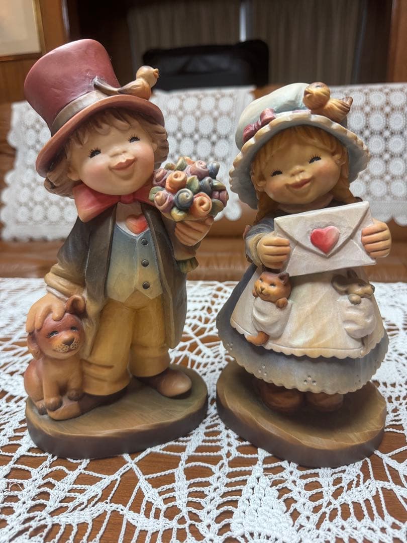 ANRI 陶器製 男の子と女の子のフィギュア