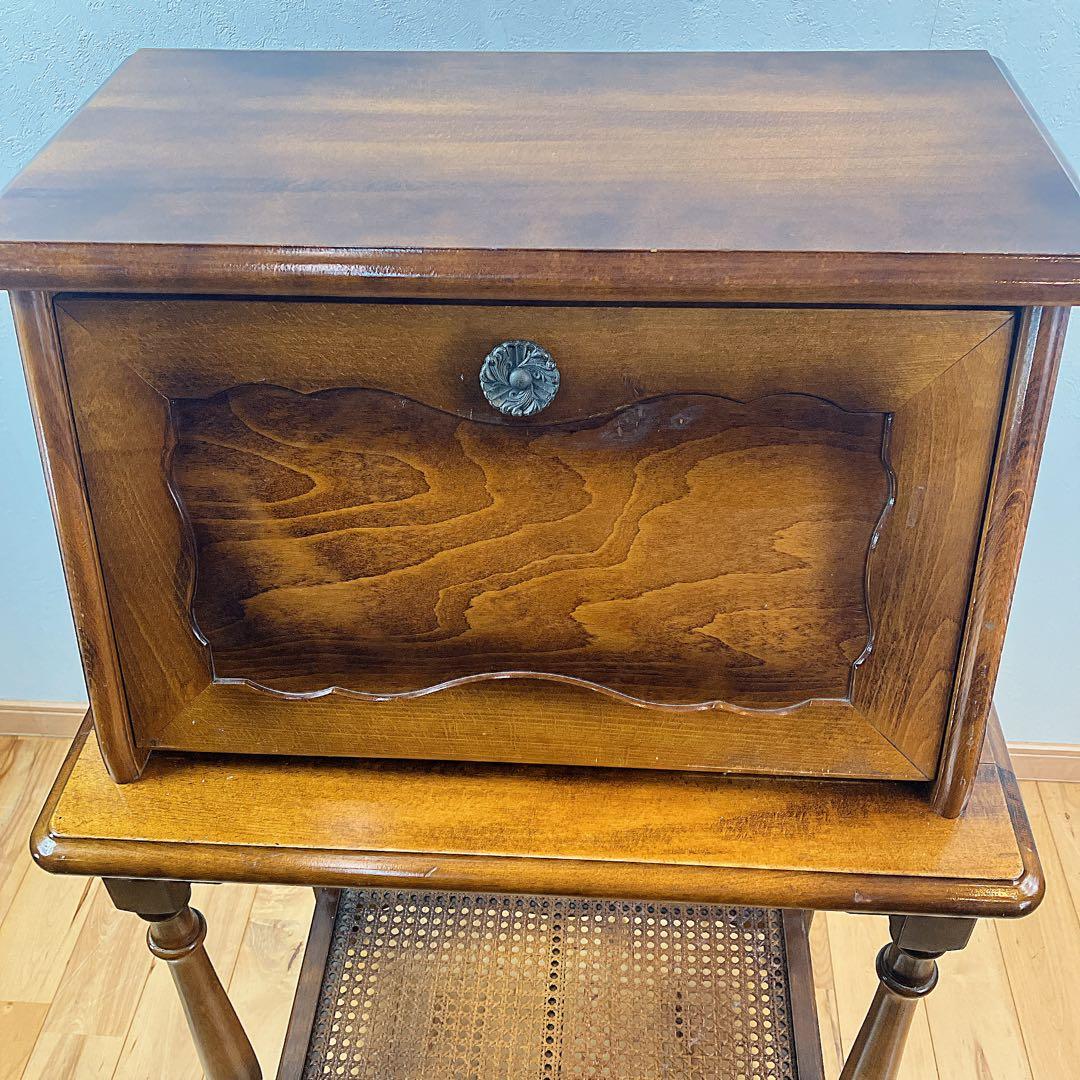 Sale. 80’s オールドカリモク　コロニアル ライティングデスク