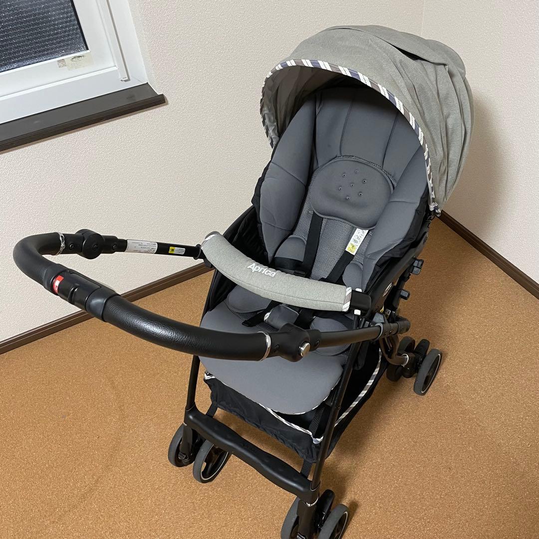 まこってぃー Aprica ラクーナエアーコンパクト