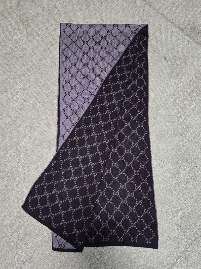 グッチ GUCCI リバーサルマフラー