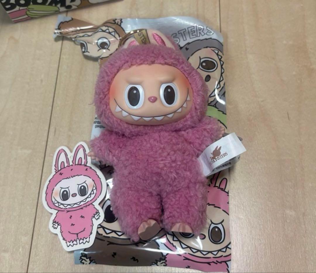 大人気！ラブブ/Labubu♡着ぐるみセット/未使用/ぬいぐるみキーホルダー