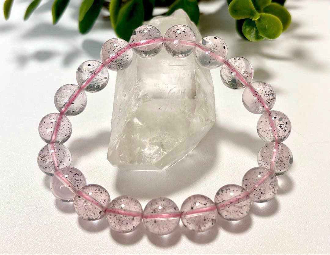 究極品質　光を纏いし女神の聖石　幻のブラックマイカインヒマラヤローズクォーツ