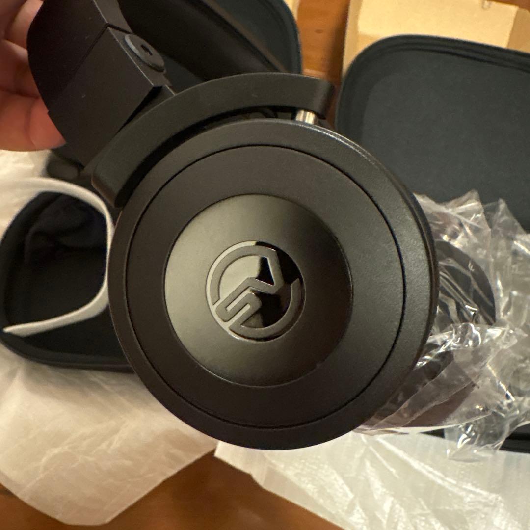 現行 ランドローバー レンジローバー SV リアエンターテイメント ヘッドフォン