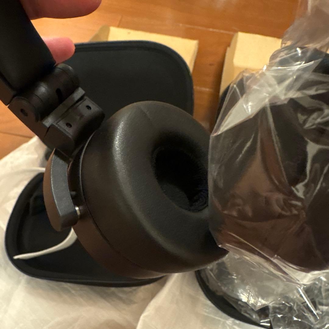 現行 ランドローバー レンジローバー SV リアエンターテイメント ヘッドフォン