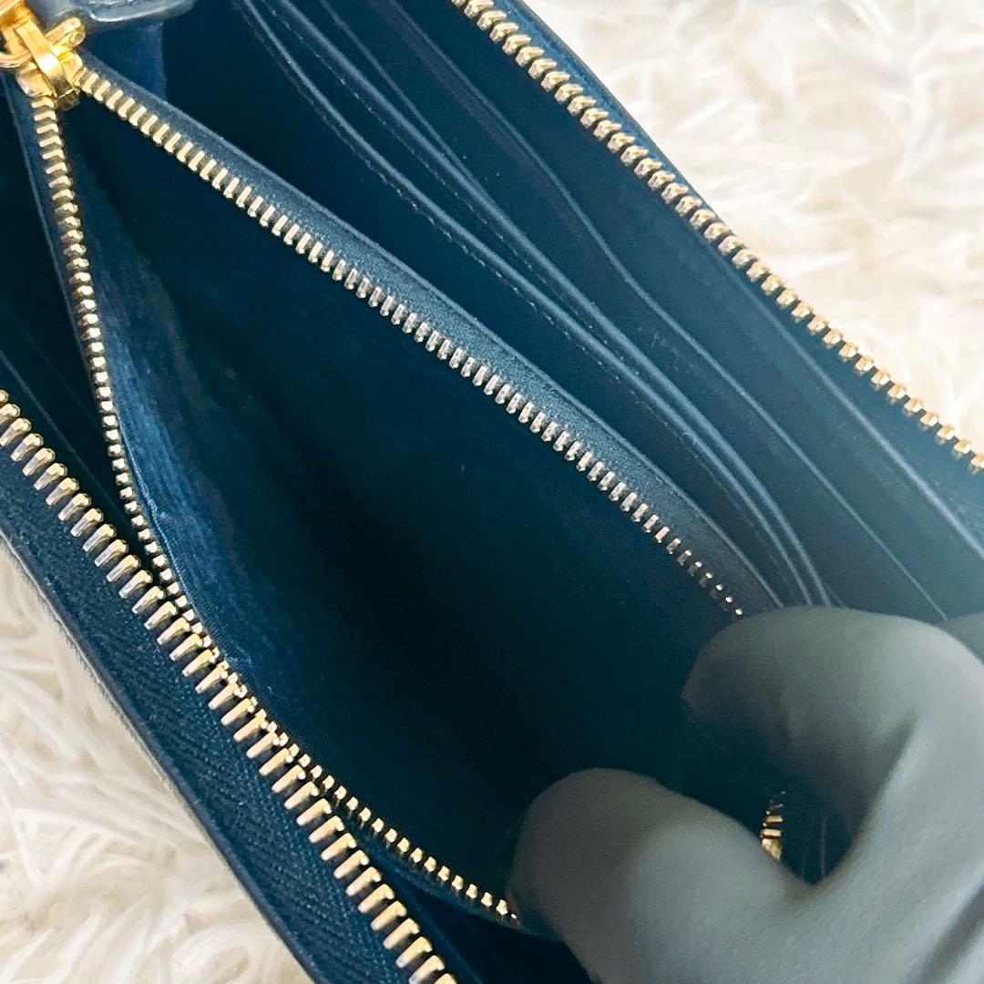 美品 プラダ 長財布 ラウンドジップ ヴィッテロムーブ ネイビー レザー