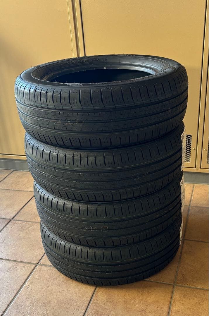 【新車外し】DUNLOP 205/60R16 サマータイヤ ノア90系