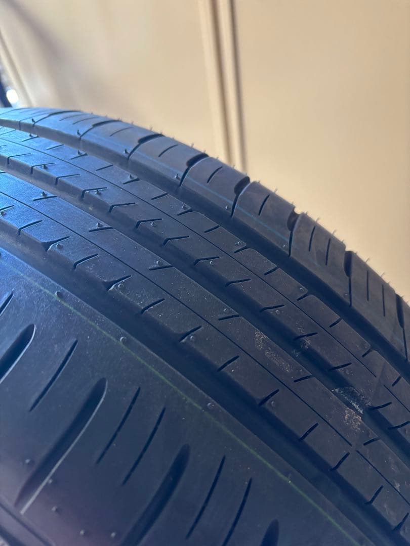 【新車外し】DUNLOP 205/60R16 サマータイヤ ノア90系