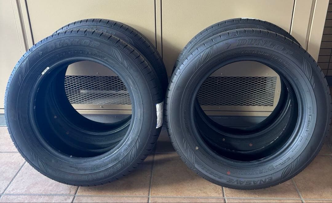 【新車外し】DUNLOP 205/60R16 サマータイヤ ノア90系
