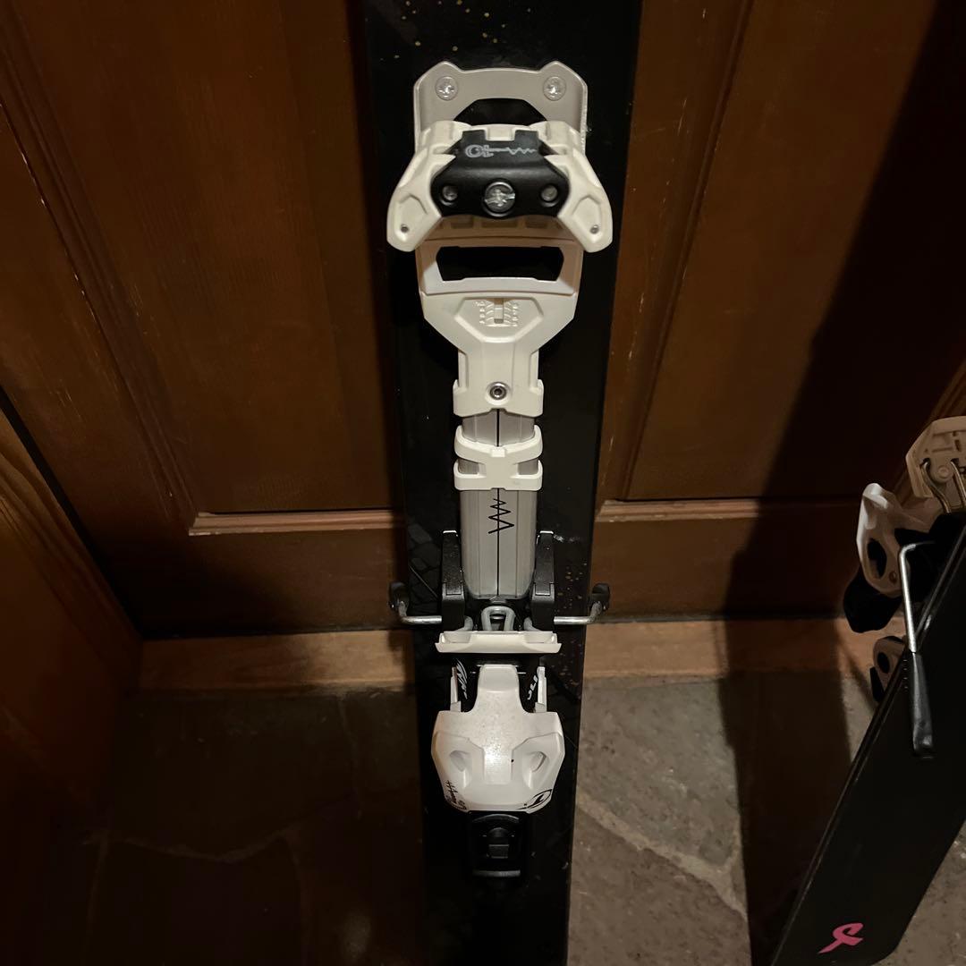 【ヌプリ】K2 SideKick Skies 153cm + スキン