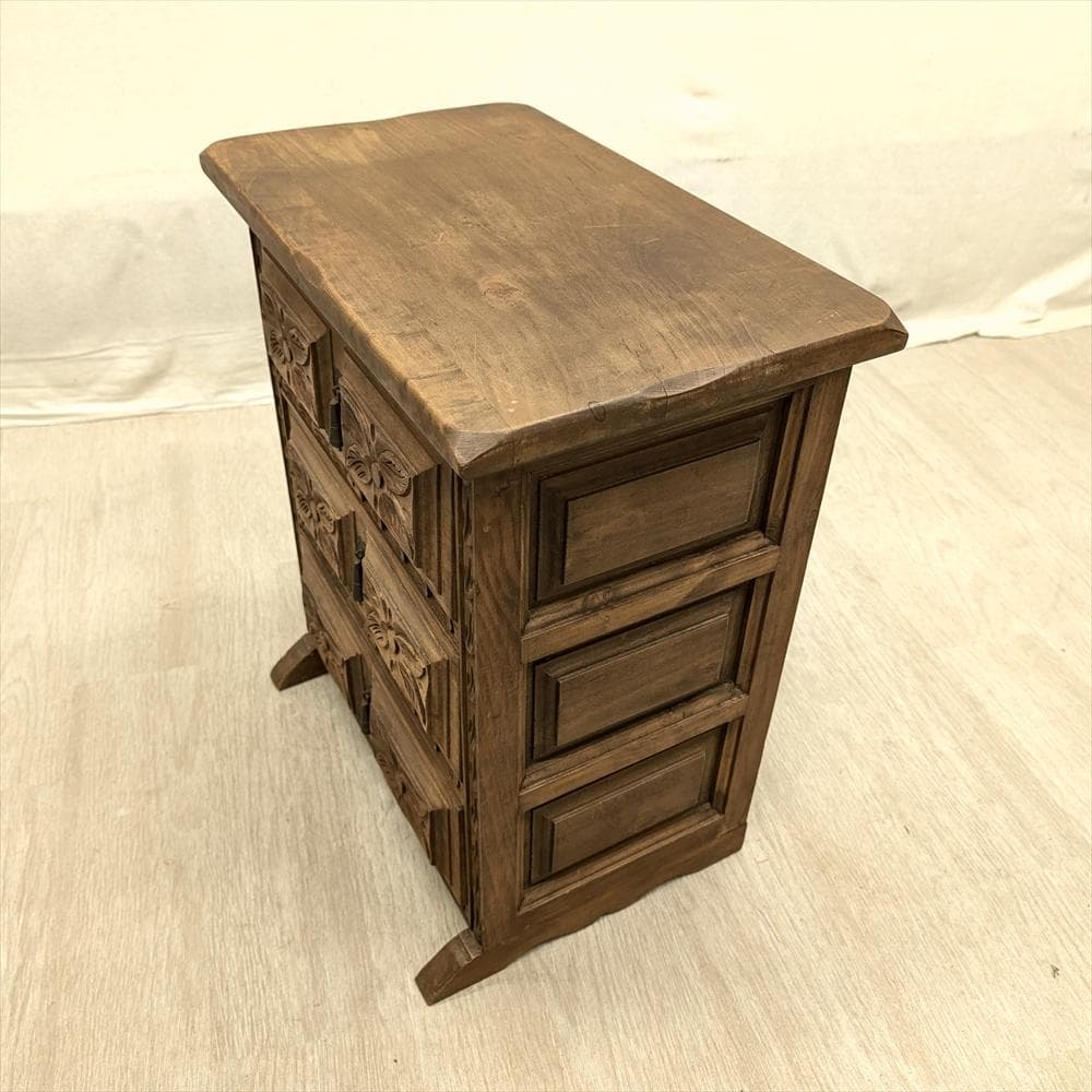 スペイン製　無垢　3段　サイドチェスト　タンス　箪笥　たんす　チェスト　ドロワー