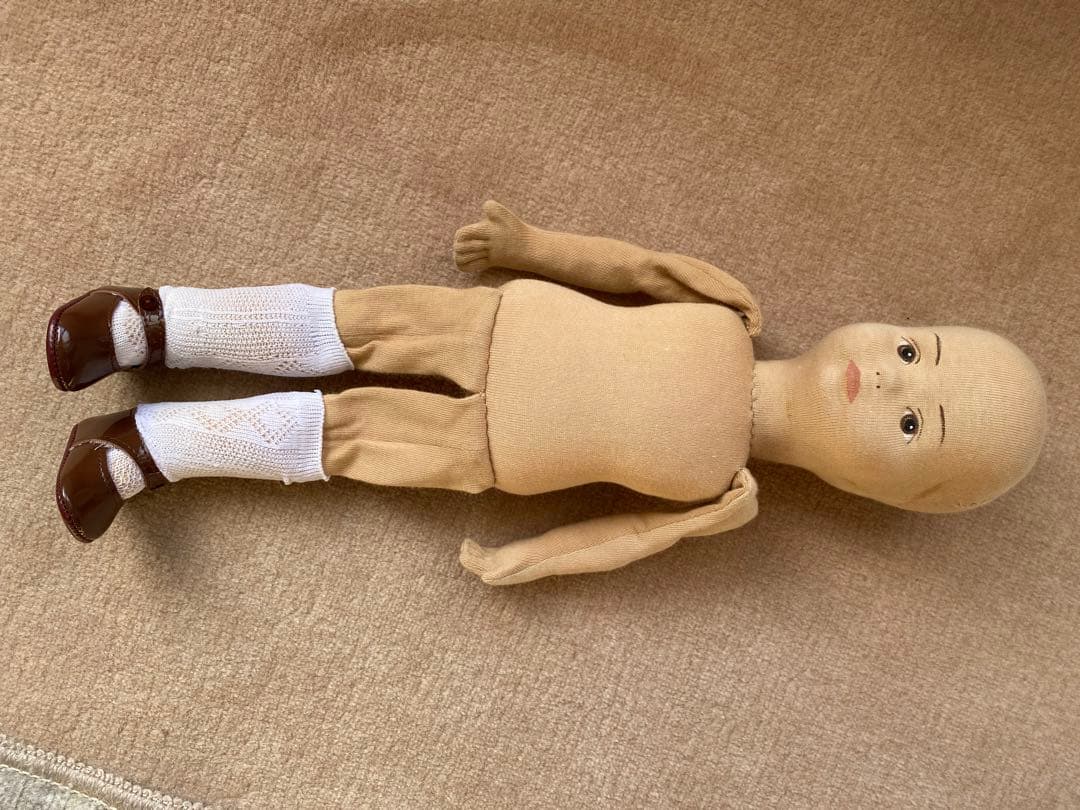 スイスの抱き人形Schweizer Stoffpuppen  制作キット