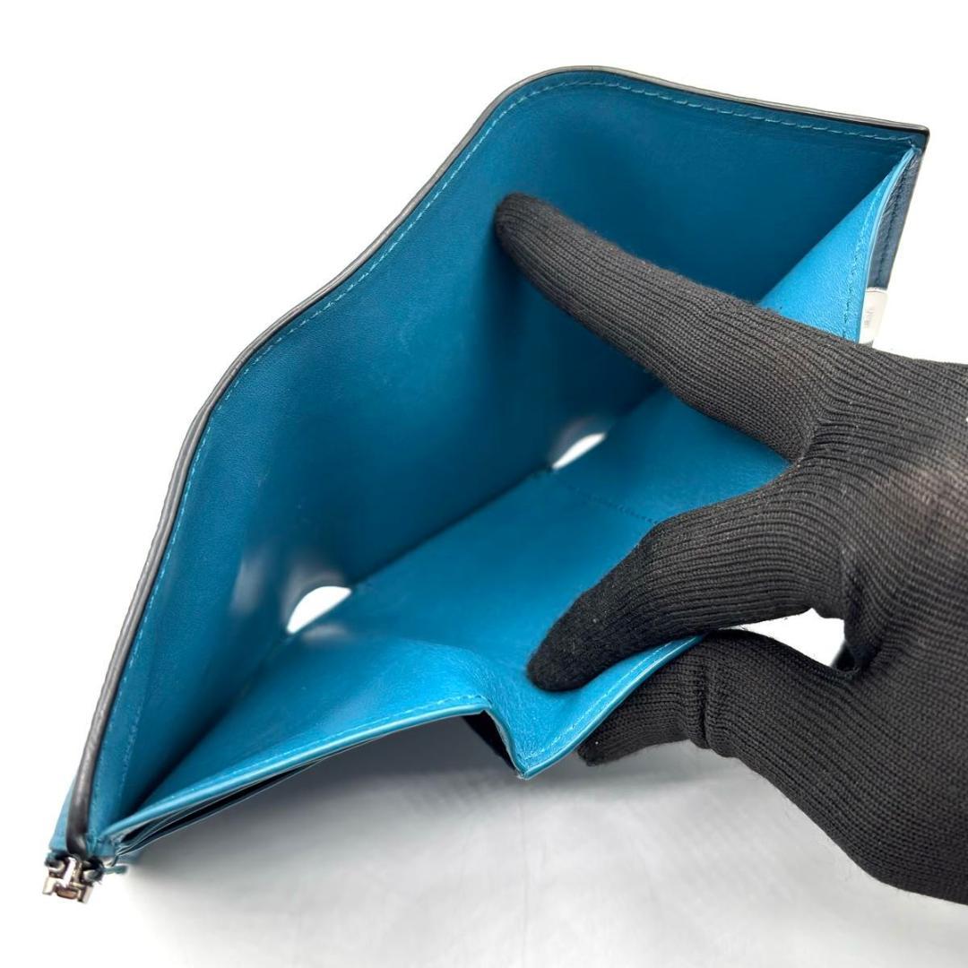 外新品同様 ロエベ トライフォールド ウォレット アナグラム 三つ折り財布 青