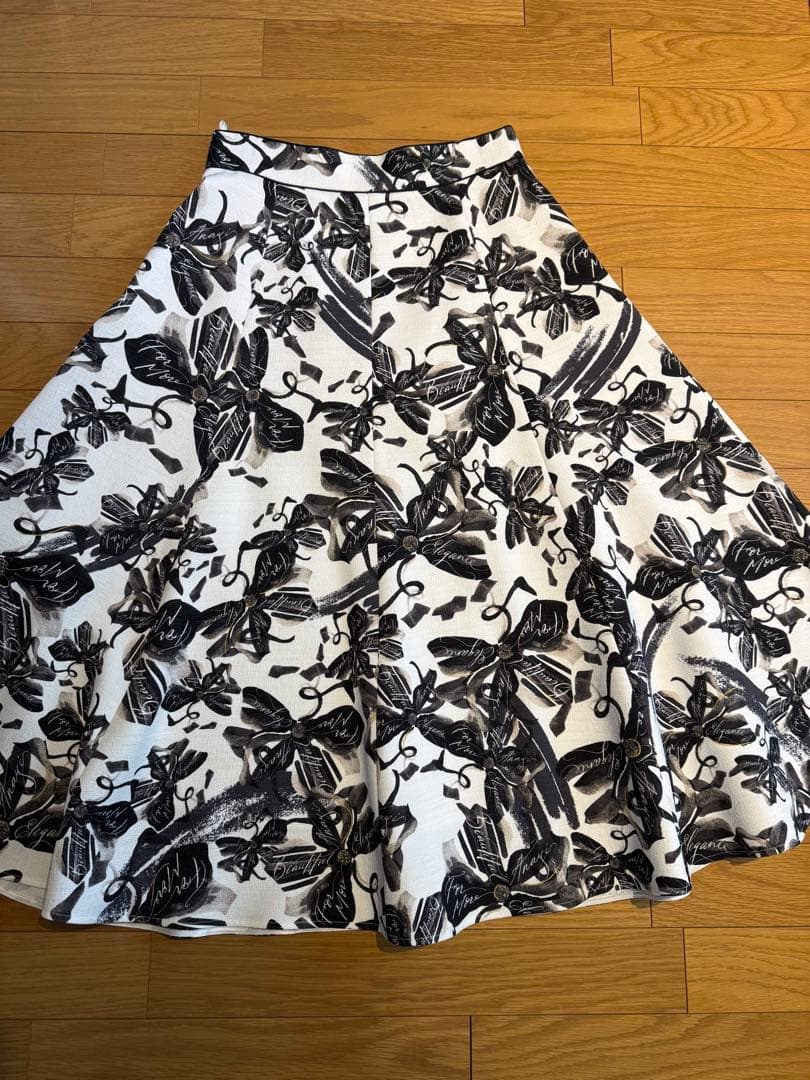 ANAYI✨花柄フレアスカート