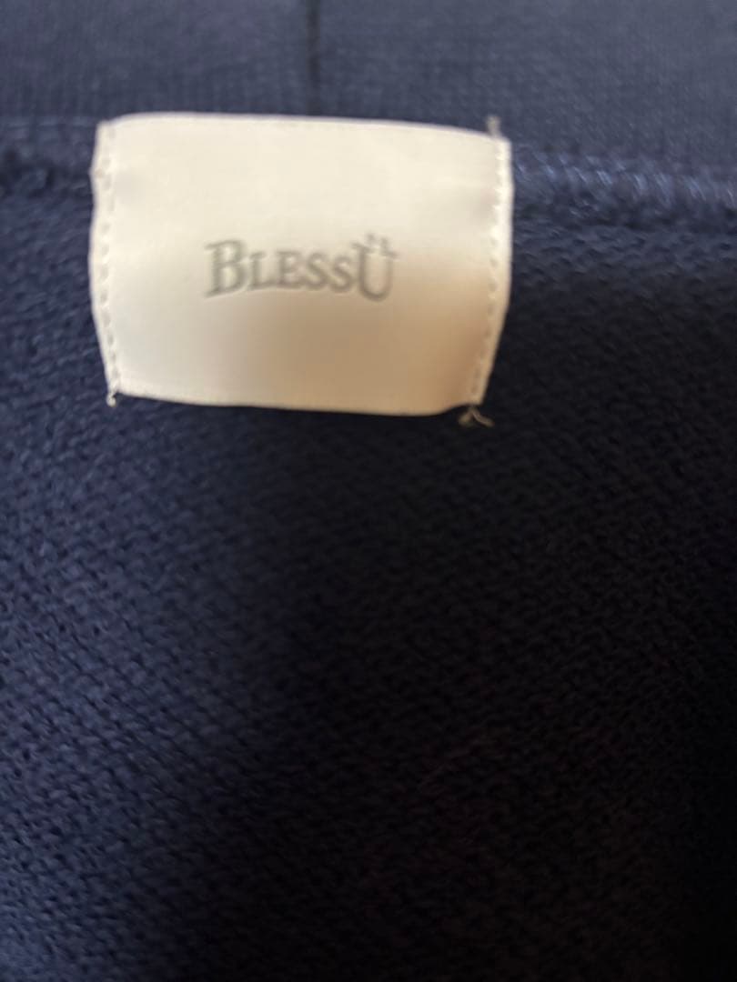 BlessU ジップアップパーカー ネイビー 刺繍ロゴ