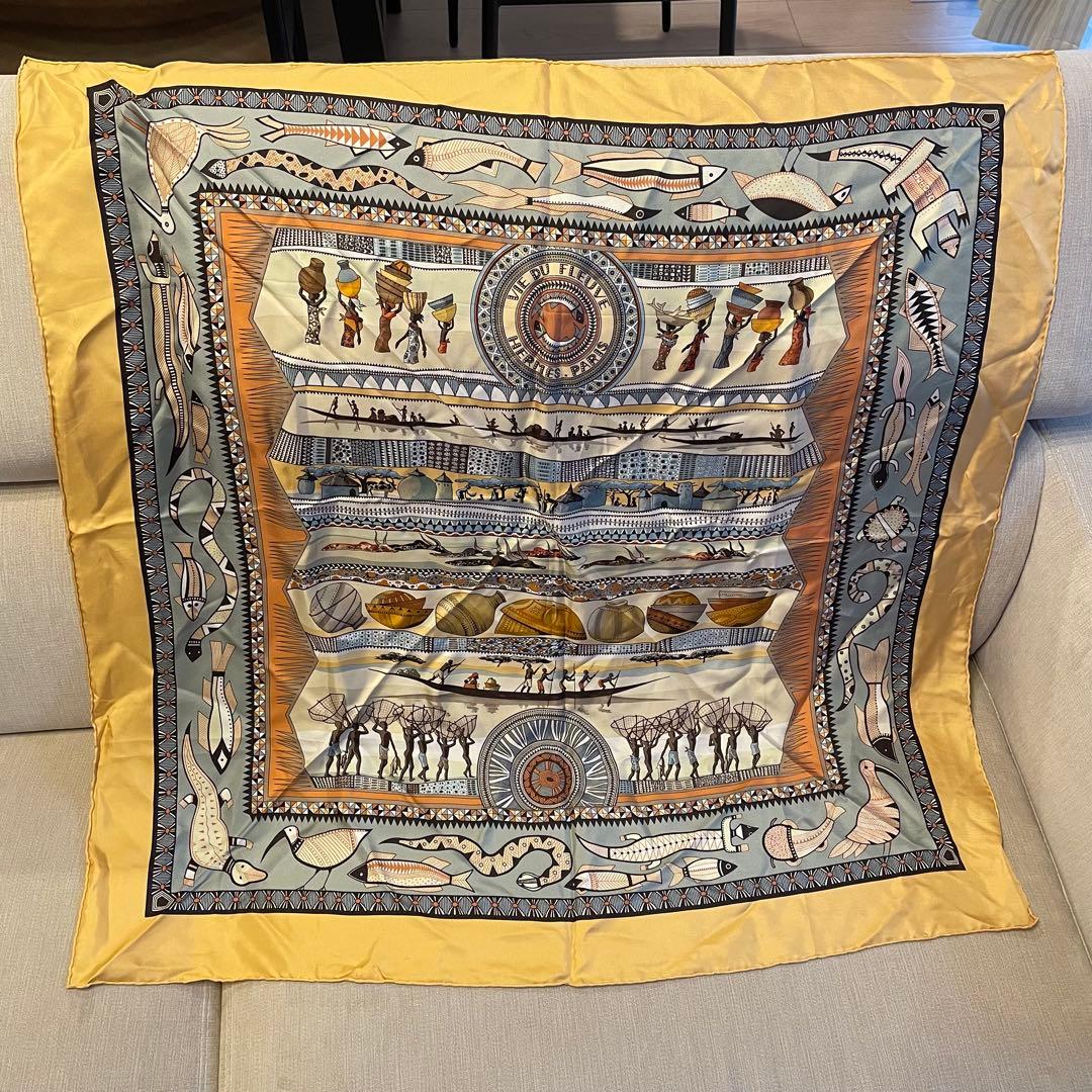 【超美品】エルメス カレ90 VIE DU FLEUVE 北極圏の生活