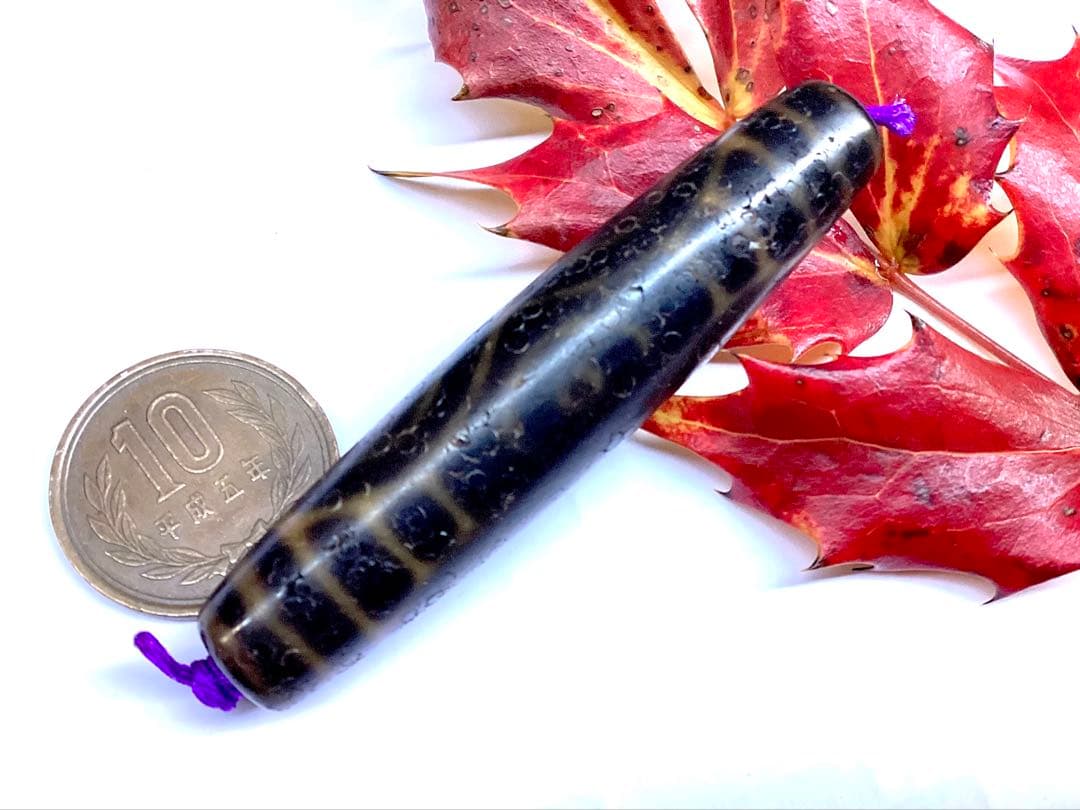 ✳龍眼天珠　極上の馬蹄痕入り　台湾上肯製　50年眠り続けた保管品　ソーティング付