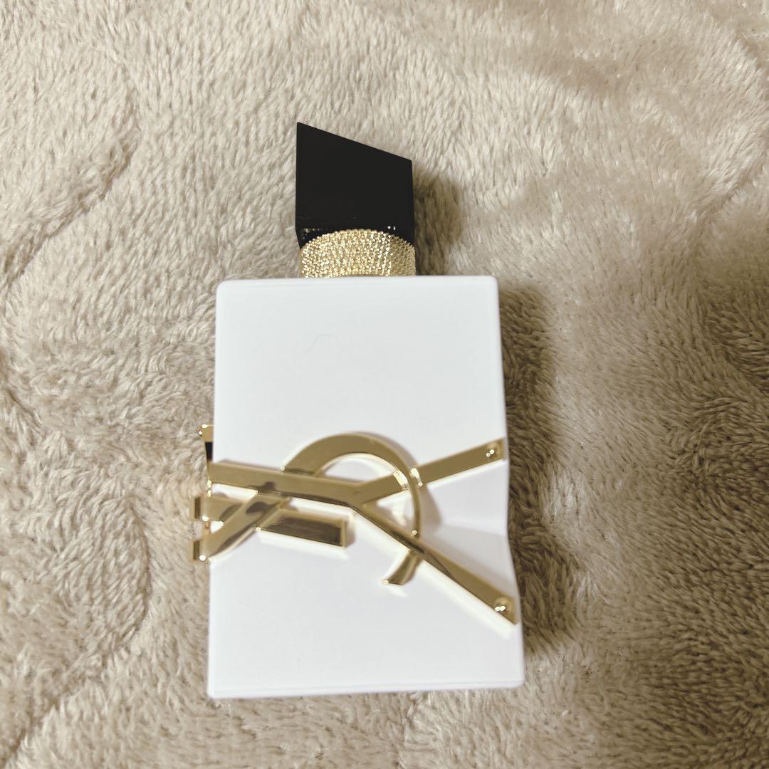 イブサンローラン リブレ ロー ニュ サンプル付き