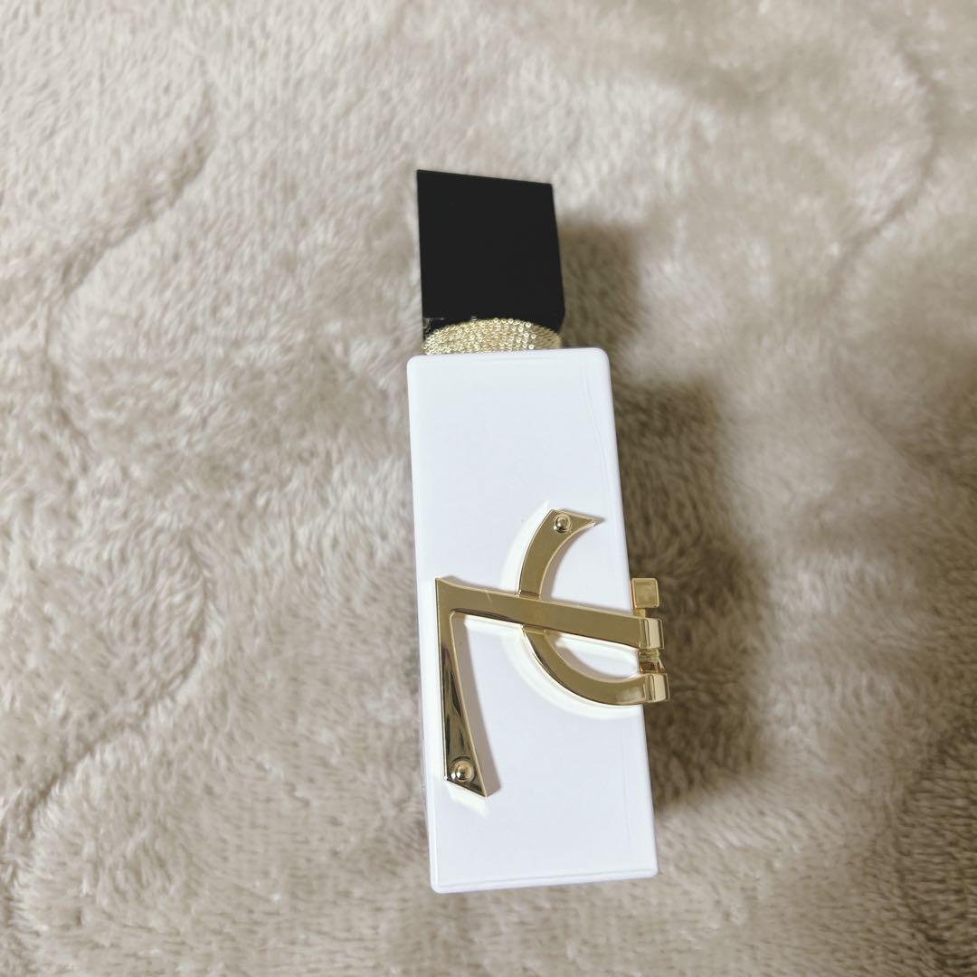 イブサンローラン リブレ ロー ニュ サンプル付き