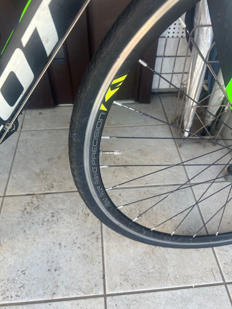 SCOTT cr1 30ロードバイク 黒/緑