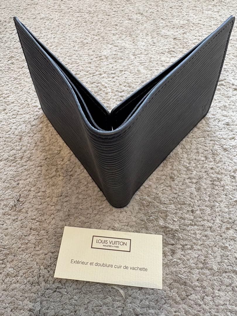 ルイヴィトン エピ メンズ 2つ折り財布 (札入れ)