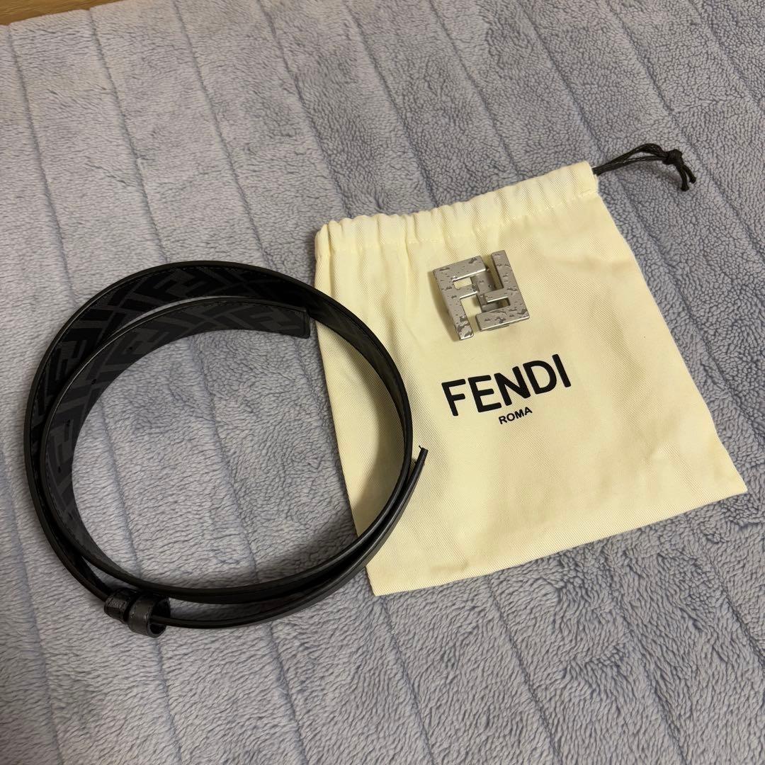 【新品未使用】FENDI シルバー ベルトバックル