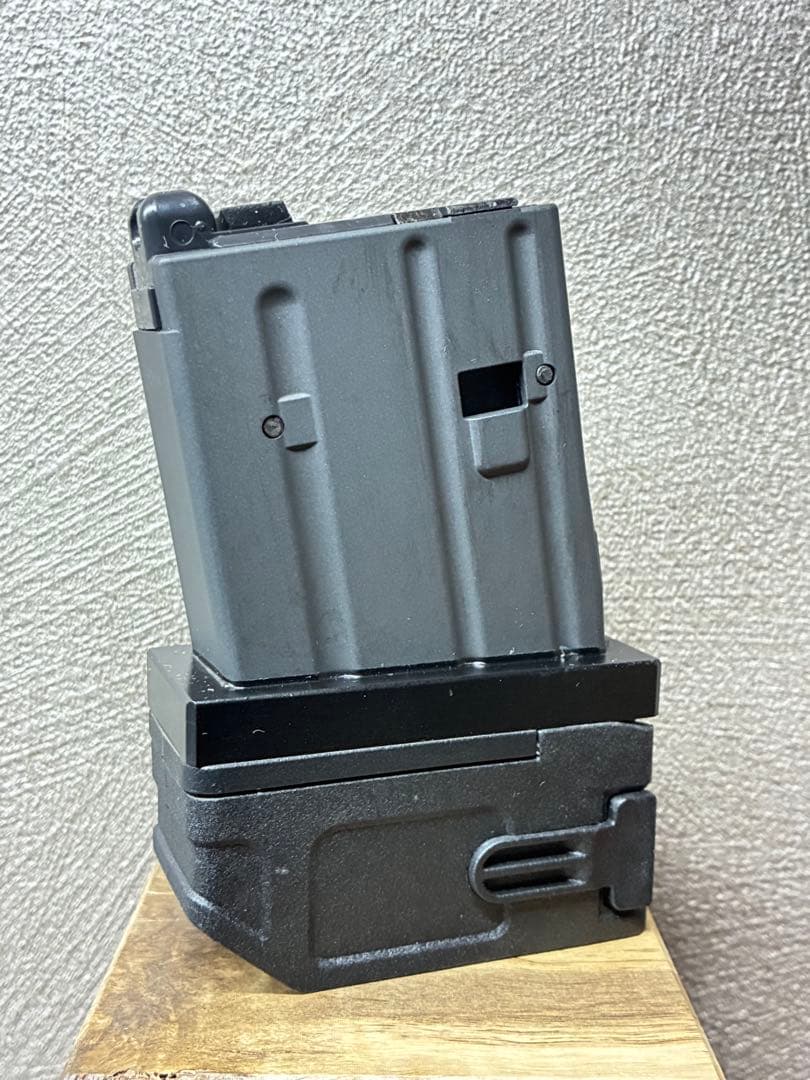 R7-38 東京マルイ GBB M4 マガジンアダプター 外部ソース仕様