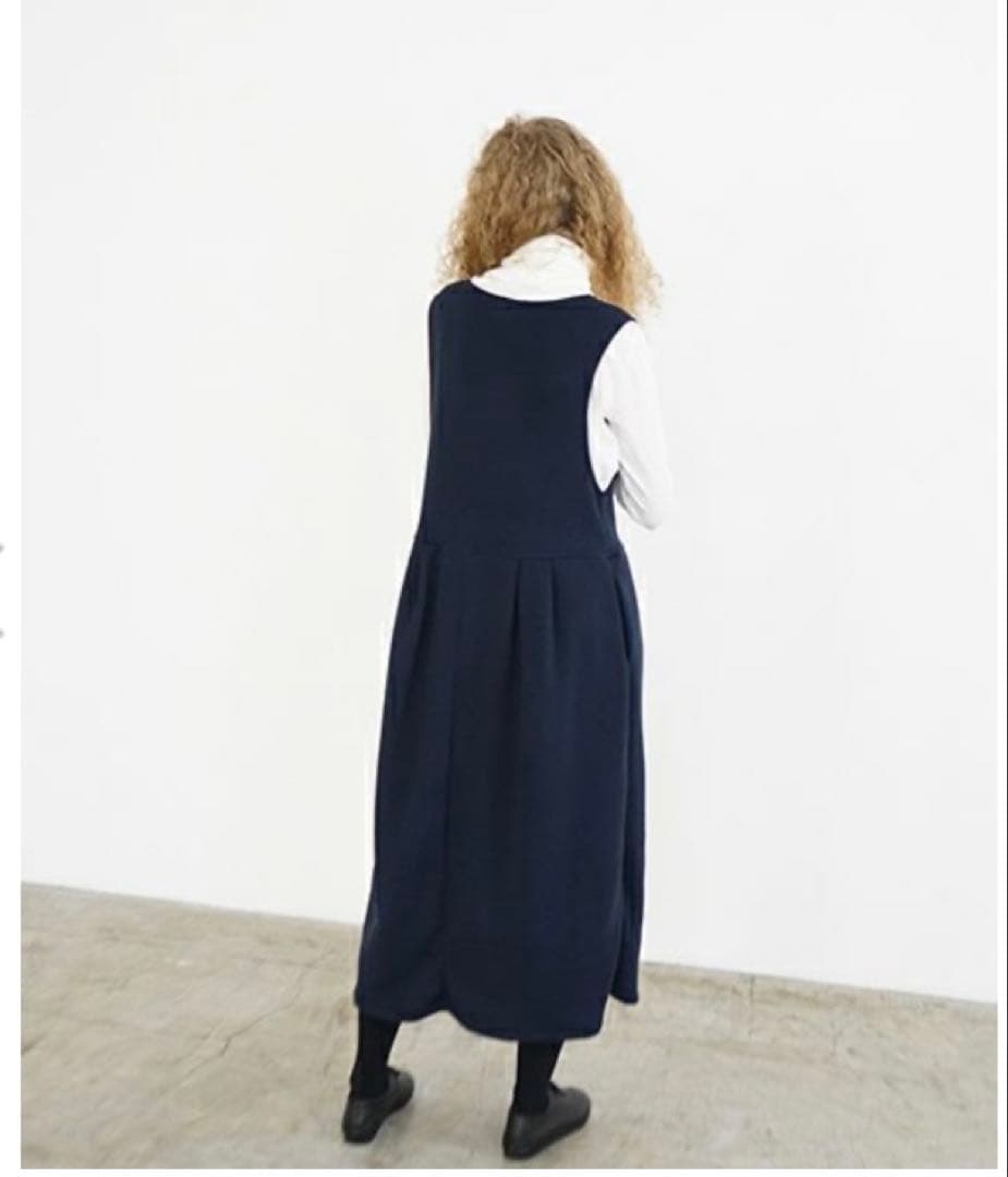 【ぽん】美品☆Mochiモチ　スウェットジャンパースカート　ネイビー