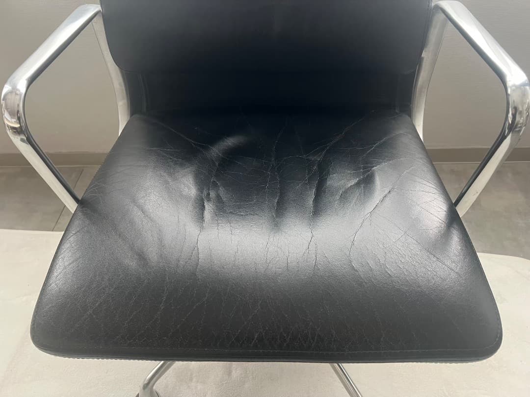 【正規ビンテージ】ハーマンミラー イームズソフトパッドチェア ハイバック 黒総革