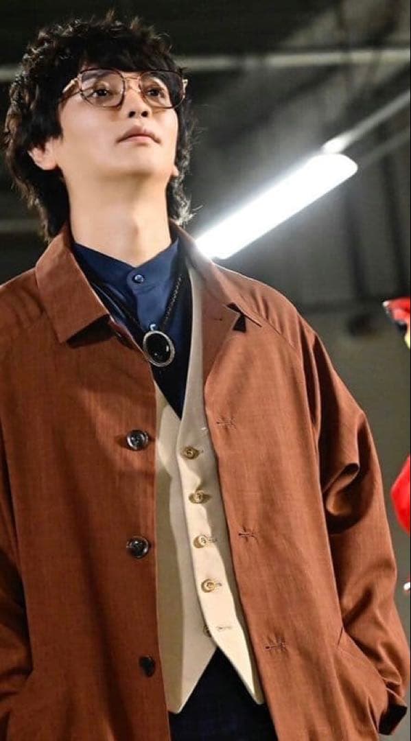 酸賀研造　仮面ライダーベイク　衣装　コート　Mサイズ　【類似品】