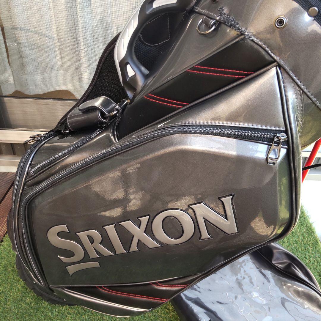 スリクソン　キャディバッグ　スタンドタイプ