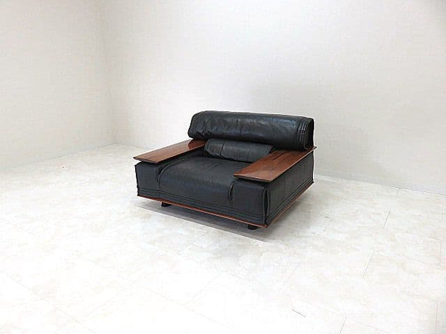 展示品　カリモク ビベンテ 本革1人掛けソファ 花梨材 ローズウッド