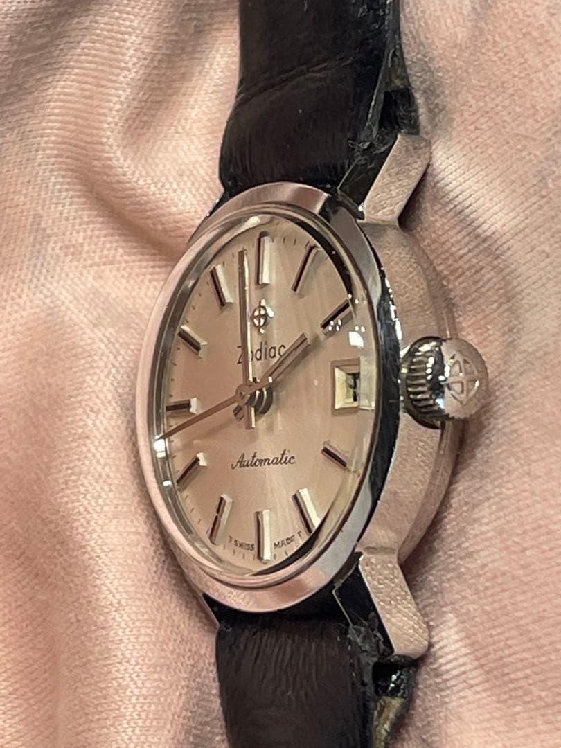 SWISS ZODIAC Automatic Date 正確稼働　新革ベルト　箱