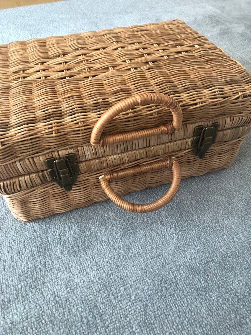 Olli Ellaトランクバスケット