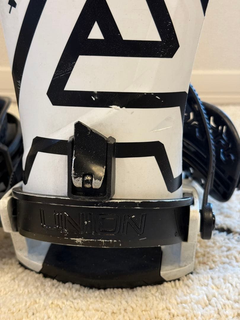 UNION ATLAS バインディング　White Mサイズ