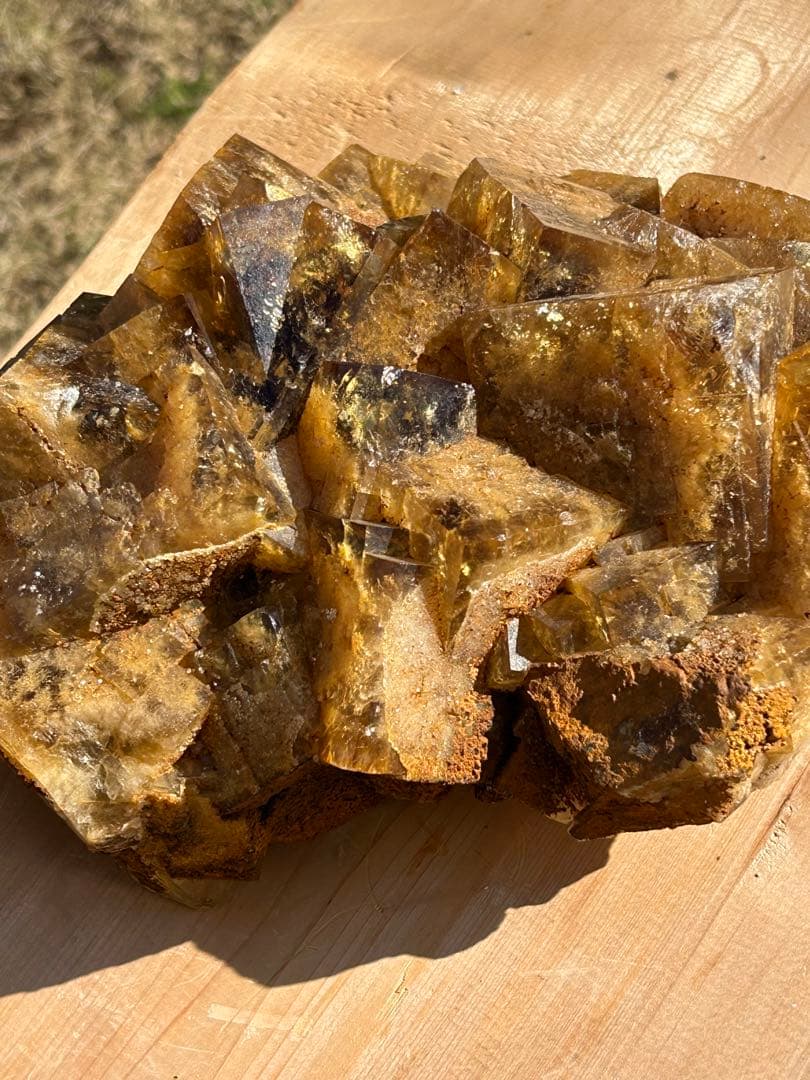 最高品質のフローライトゴールドの輝きがとてもゴージャスです‼️大特価SALE