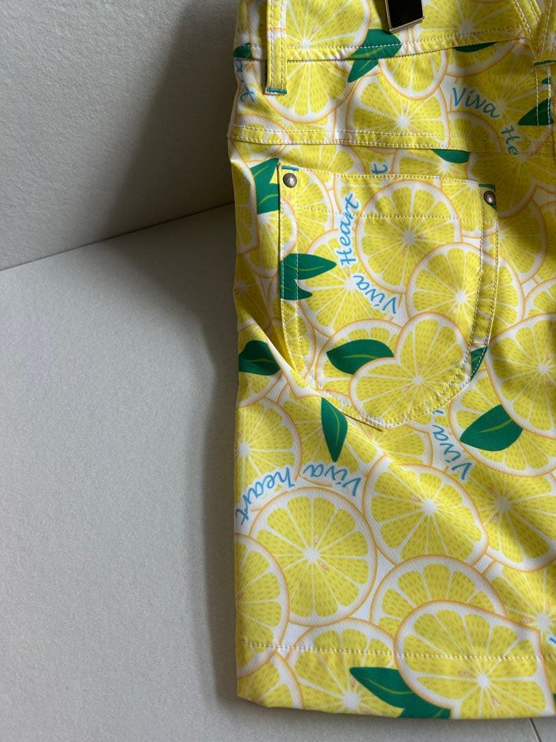 【タグ付き】VIVA HEART ゴルフスカート レモン柄｜インナー付き 映え