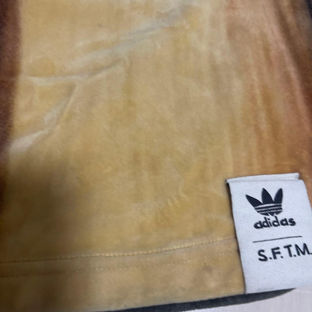 adidas S.F.T.M.ベルベットパンツ songforthemute L