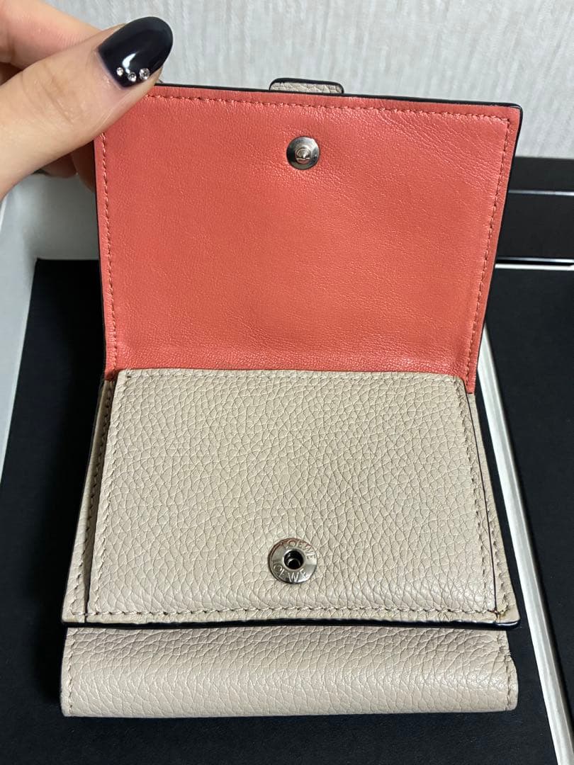 【美品】LOEWE ロエベ 三つ折り財布 ウォレット ベージュ