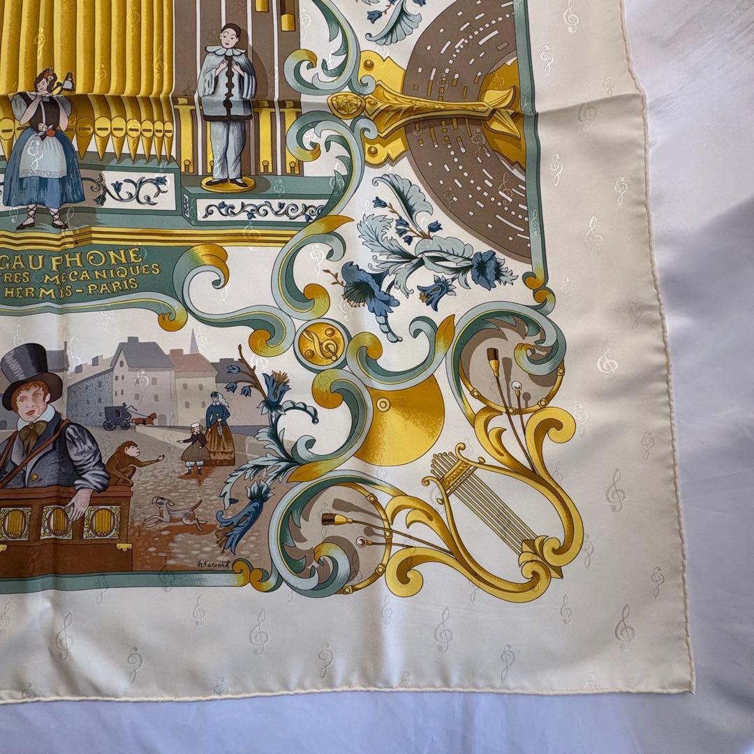 エルメス　カレ90　パイプオルガンと機械仕掛けの楽器