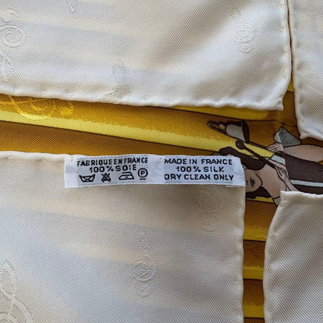 エルメス　カレ90　パイプオルガンと機械仕掛けの楽器