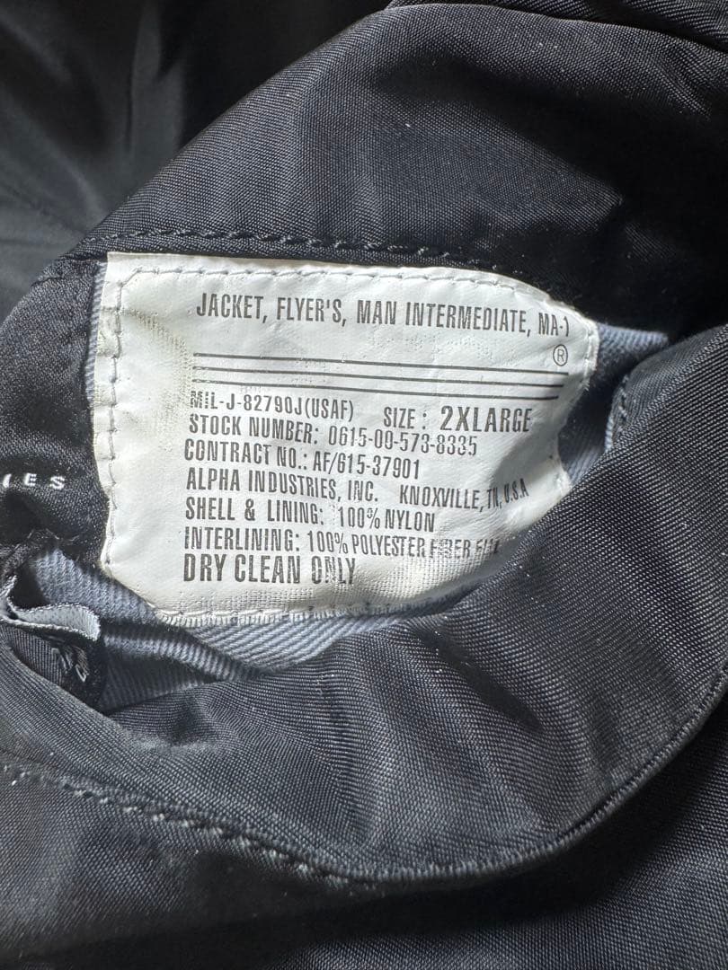 ALPHA INDUSTRIES MA-1 ブラック/オレンジ