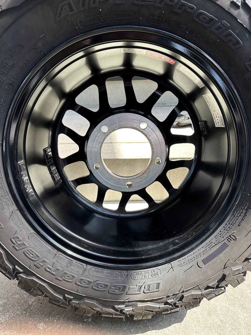 ジムニーシエラ・ノマド　レイズ　A LAP タイヤホイール5本