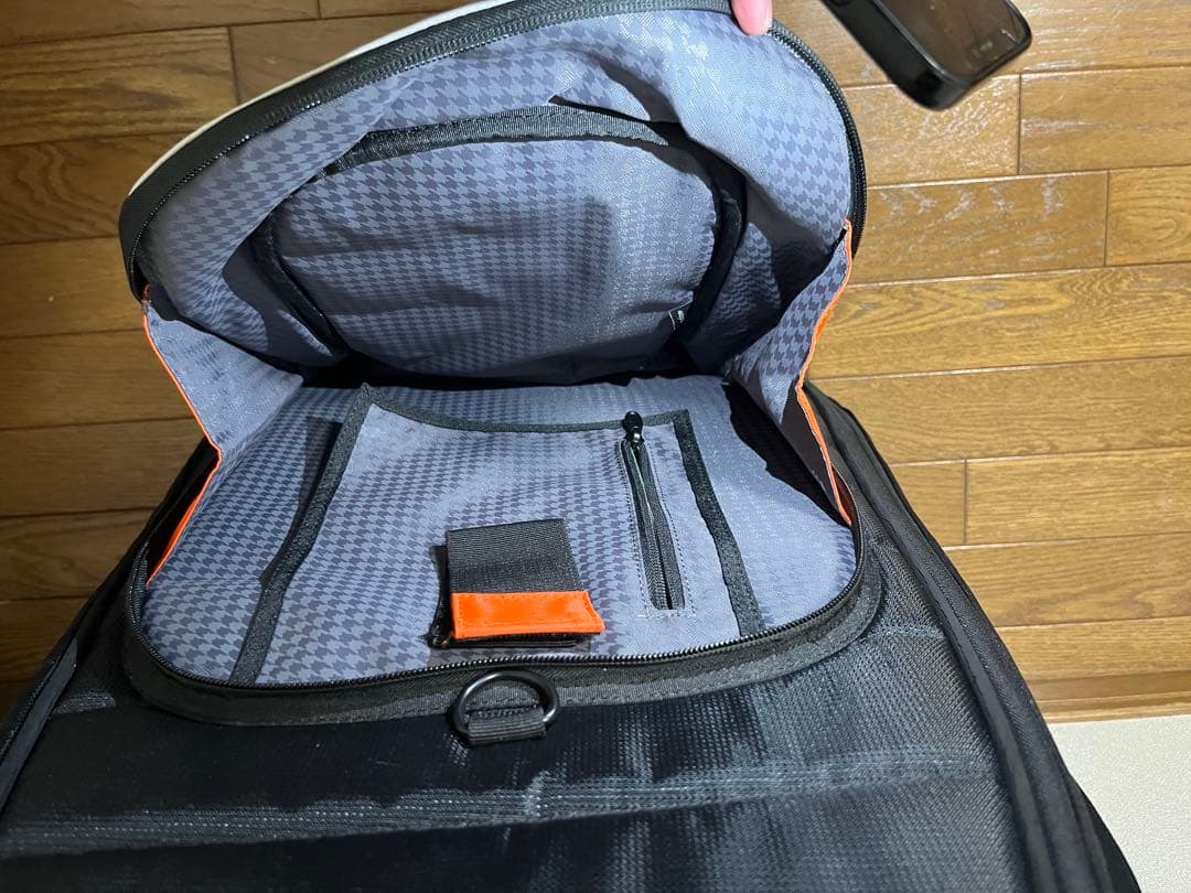 MONO M80 DUAL BASS エレキベース　ケース 2本収納可