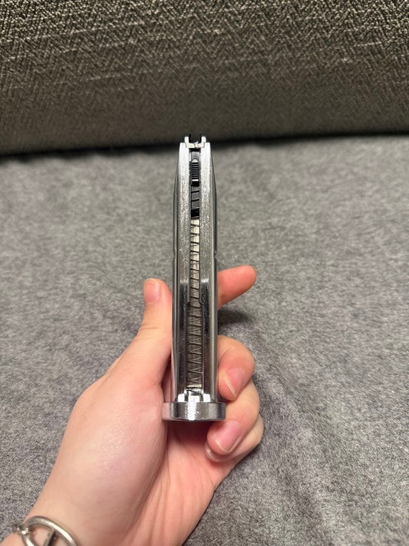 東京マルイm92f クロームステンレス ホルスター付き 即日発送可能