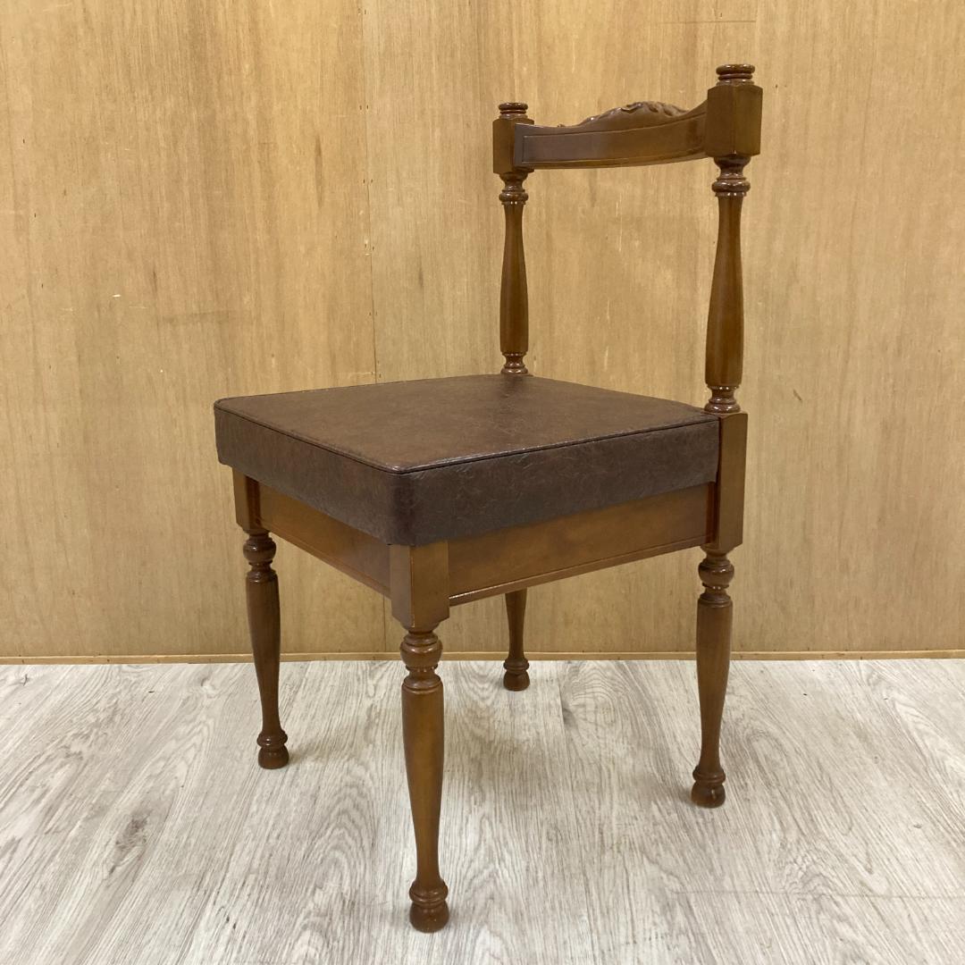 徳田家具　TOKUDA 　デスクチェア　椅子　アンティーク調