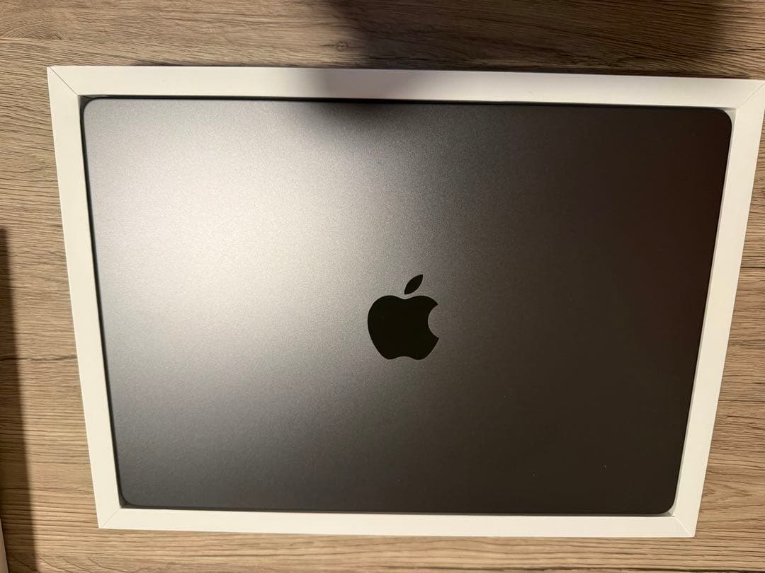 最終値下げ［美品］MacBook M3pro 36GB 1TB