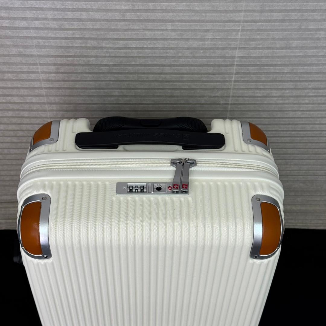 ☆スイスミリタリー　スーツケース　38.5L　SM-C920　機内持ち込みサイズ