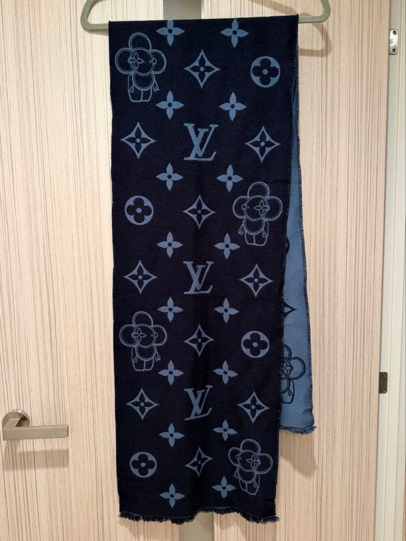 LOUIS VUITTON マフラー ネイビーモノグラム　ヴィヴィエンヌ