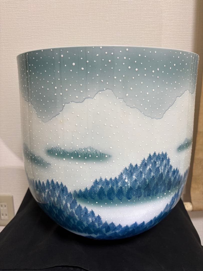 藤井朱明 壺 飾り壺 花器 日展人気作家 花瓶 有田焼 特大雪景色 共箱なし