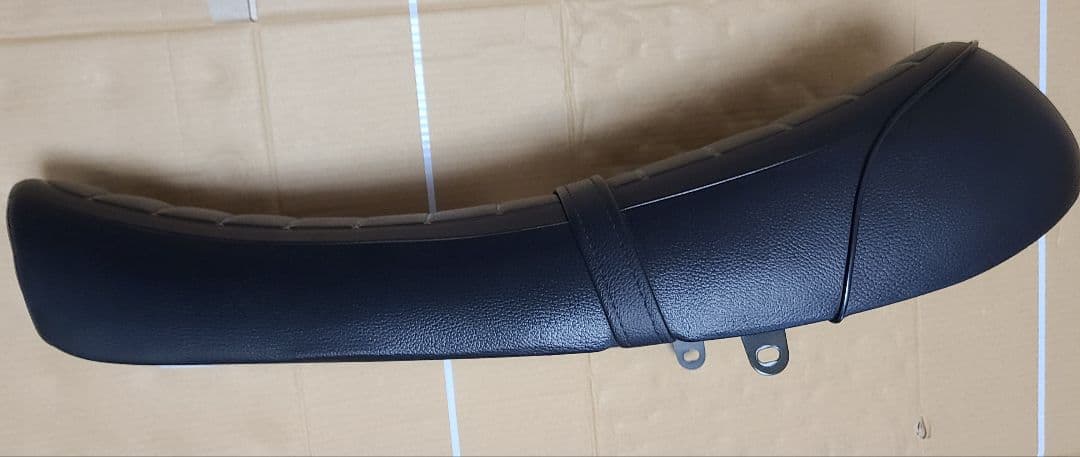 Kawasaki 250TR　純正シート